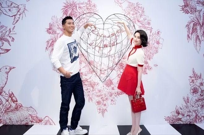 探究水沸腾时是否吸热的操作？游戏画面